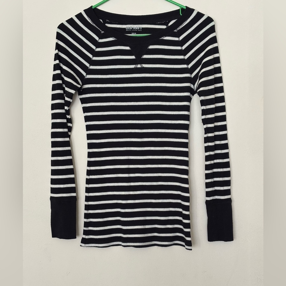 Old Navy Women’s Long Sleeve Striped Shirt - Picture 1 of 7